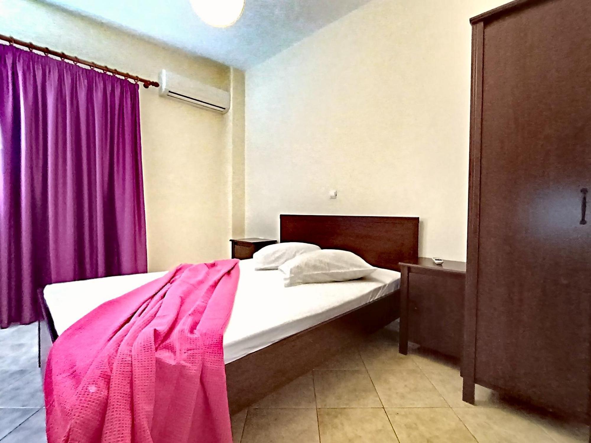 Giorgos Apartments Skala Fourkas Luaran gambar