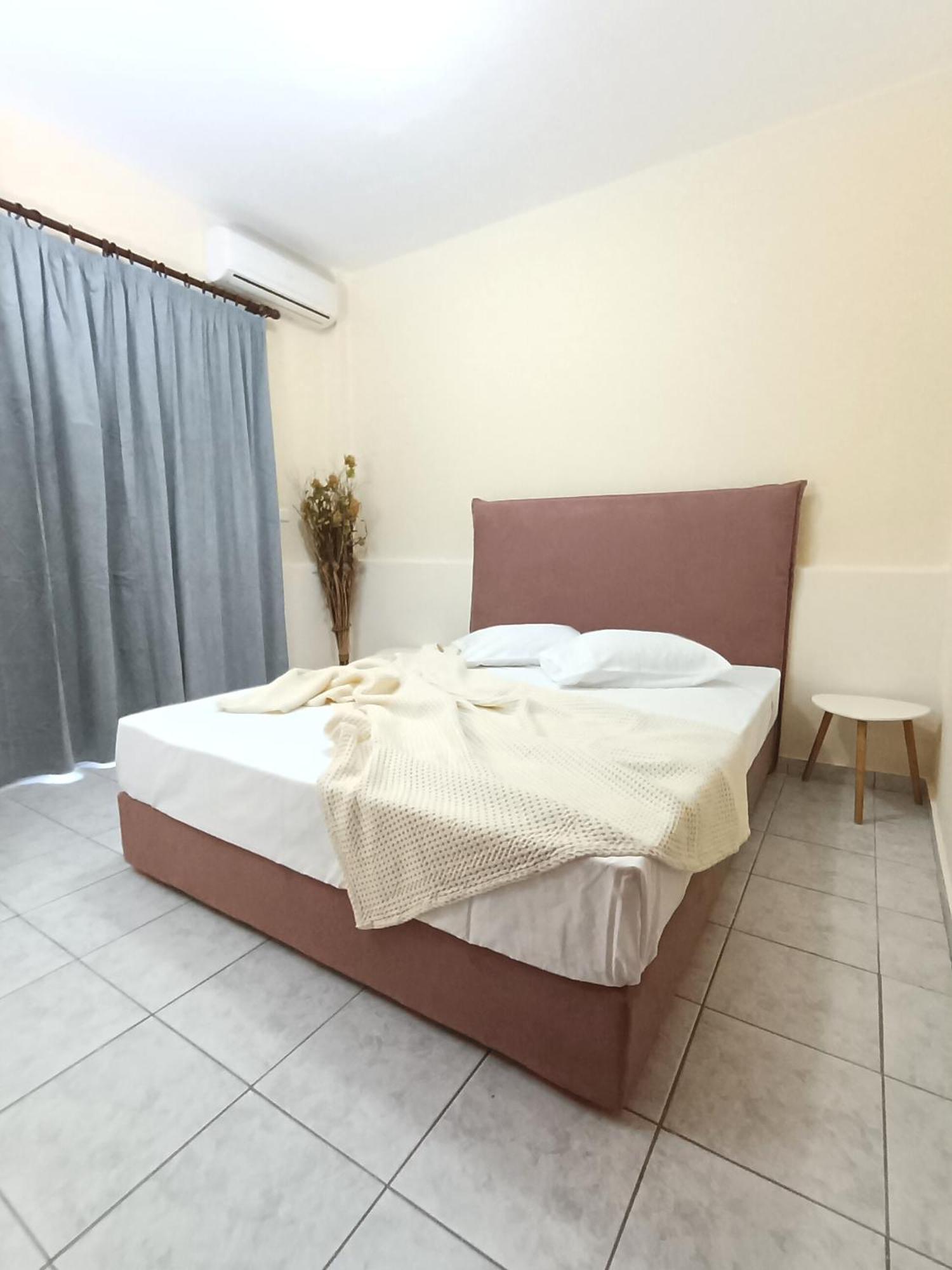 Giorgos Apartments Skala Fourkas Luaran gambar