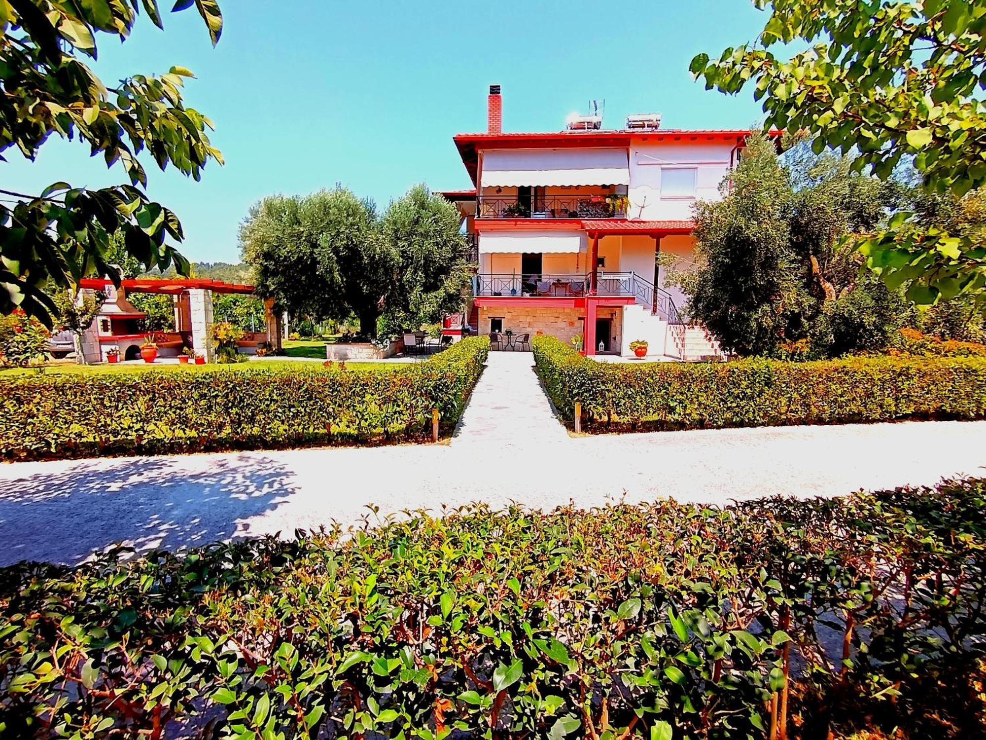 Giorgos Apartments Skala Fourkas Luaran gambar
