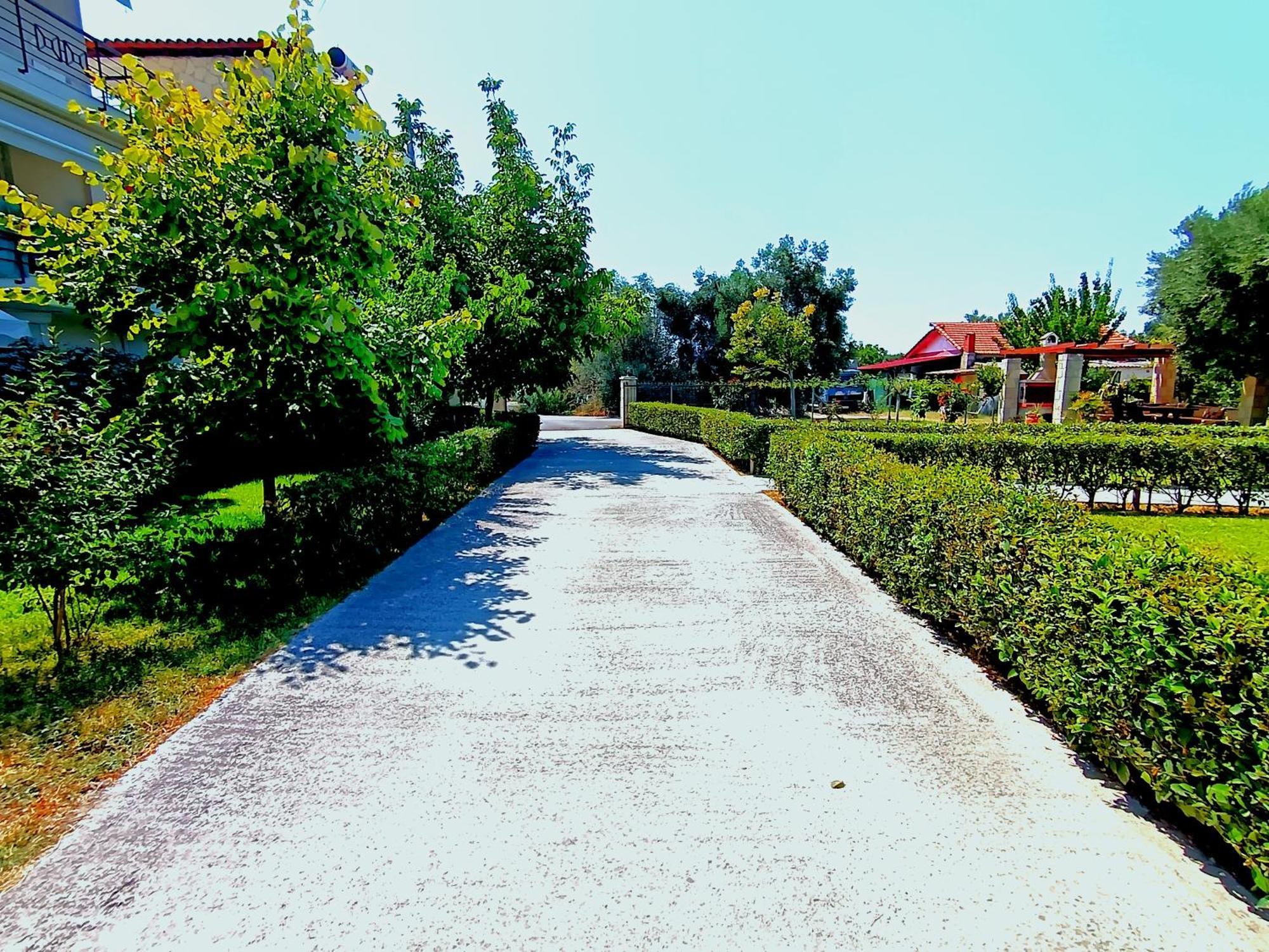 Giorgos Apartments Skala Fourkas Luaran gambar